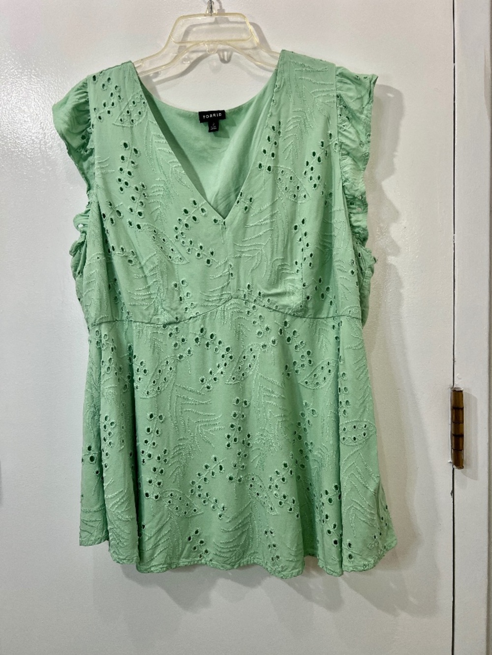 Torrid Ruffle Sleeve Babydoll Top Plus Size 2 (2X)